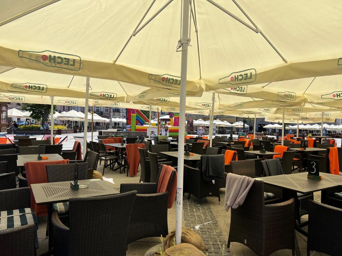 Family & Business Sauna Apartments Rynek Centrum Downtown - 2 Bedroom With Private Sauna, Balcony, Parking เคียลเซ ภายนอก รูปภาพ